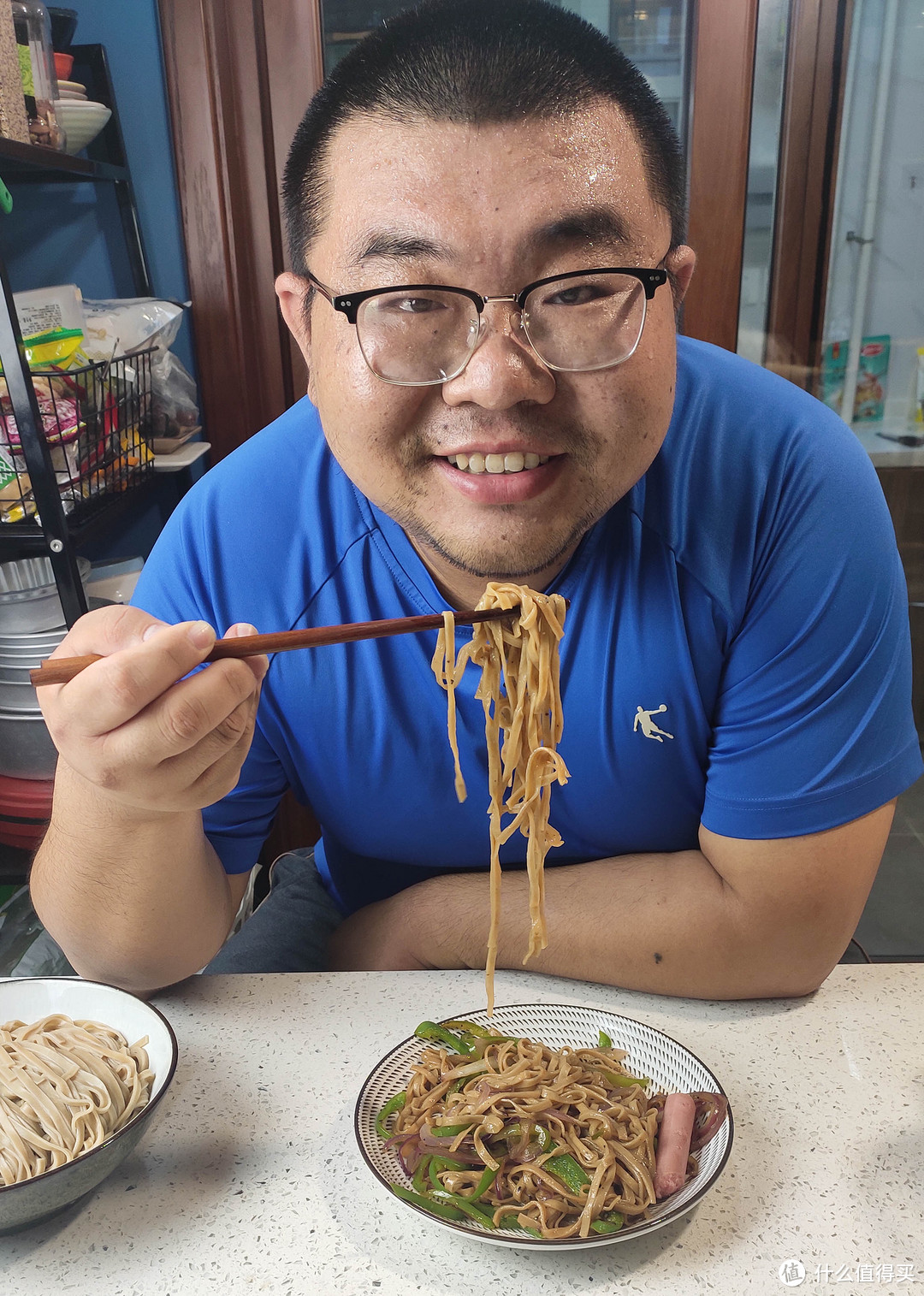 食补哪有那么麻烦，一碗面全搞定，西瑞秋葵面营养新体验