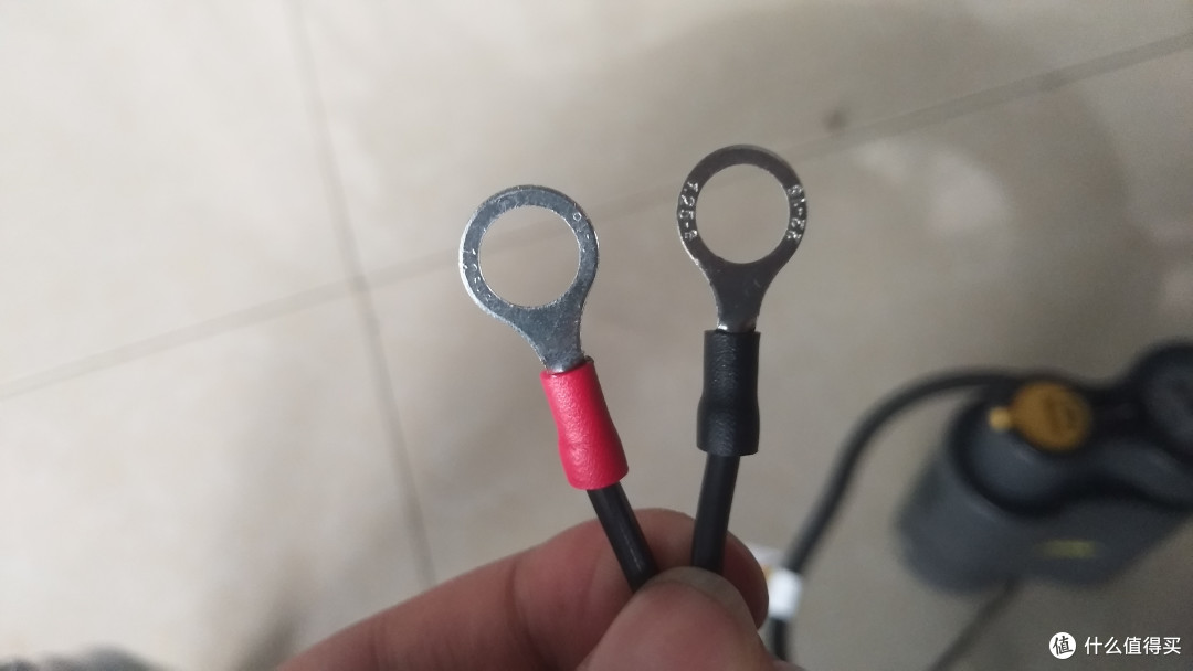 电瓶连接线