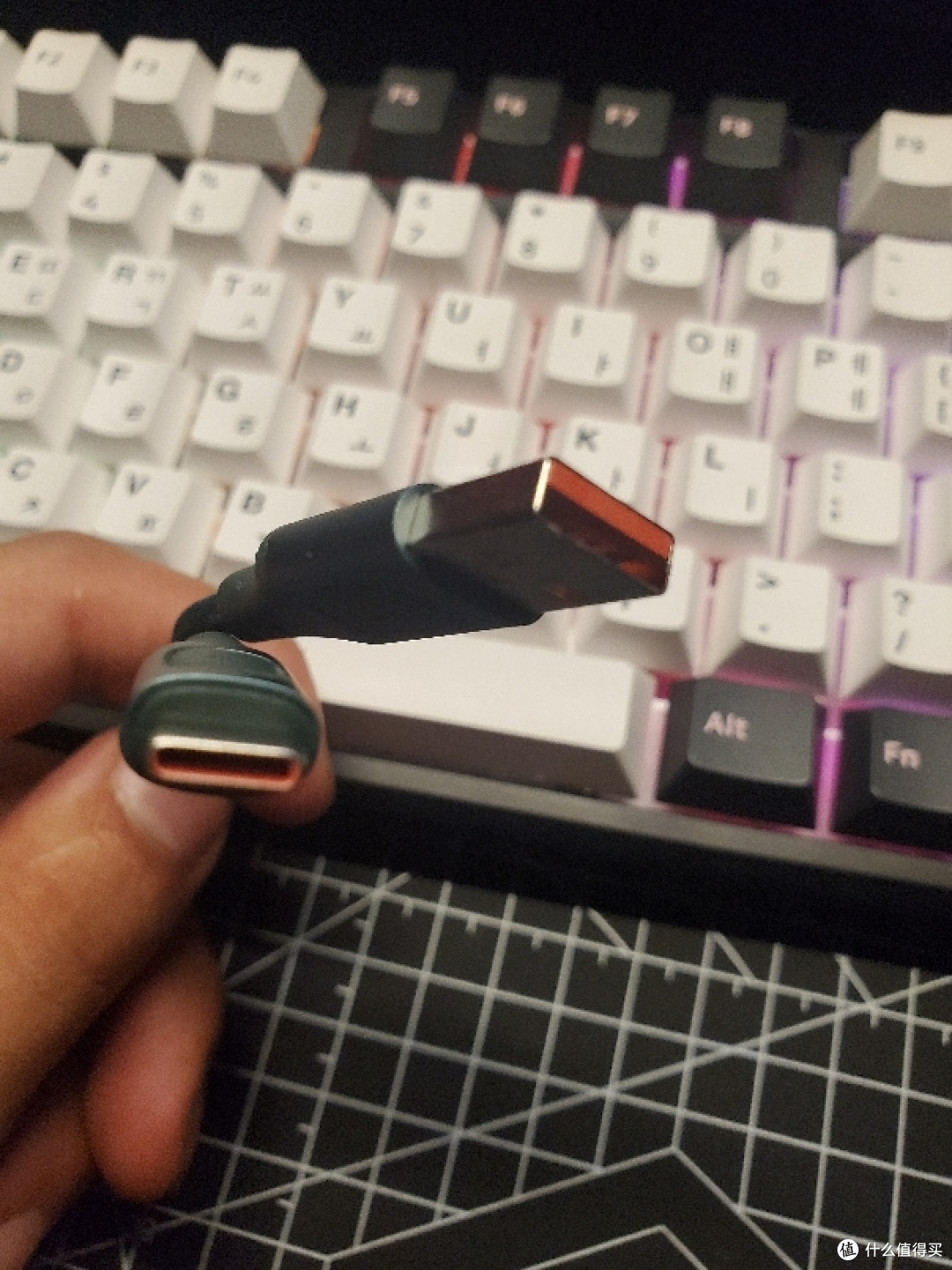 【开箱and简单评测】倍思全协议互转快充线