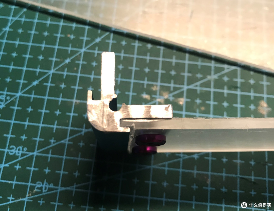 DIY桌面完结篇 —— 系统监控 + 氛围灯 + 歌词器