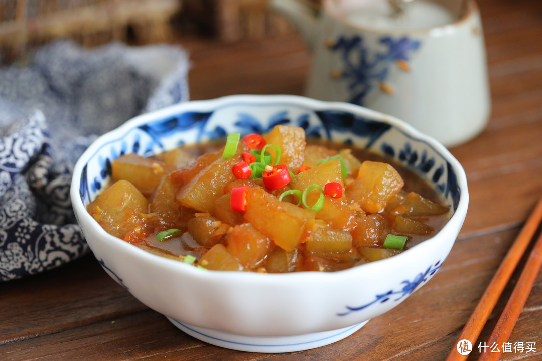 夏季遇到这菜别手软，不含脂肪热量低，清爽滑嫩特好吃