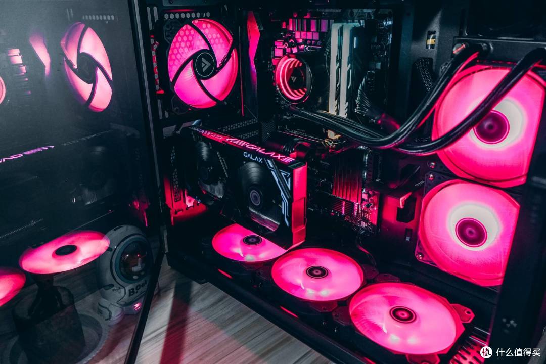 性能看齐ROG,价格却是七彩虹?影驰RTX2060 Super HOF开车体验