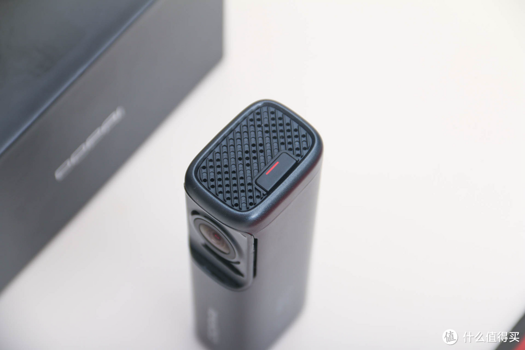 盯盯拍MINI5行车记录仪:4K高清、远程互联,智慧驾车体验