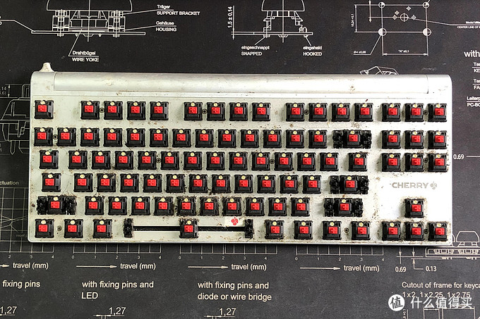 东芝c805拆键盘图解图片