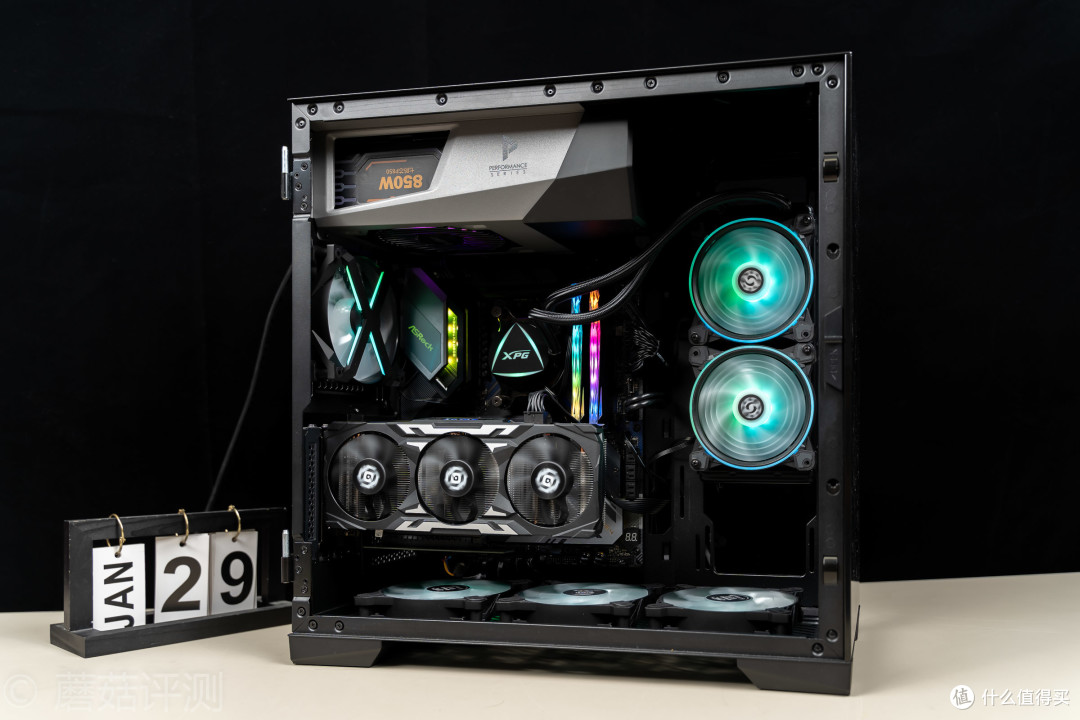 一块性价比超高的B550主板、华擎(ASRock)B550 Extreme4极限玩家主板 评测