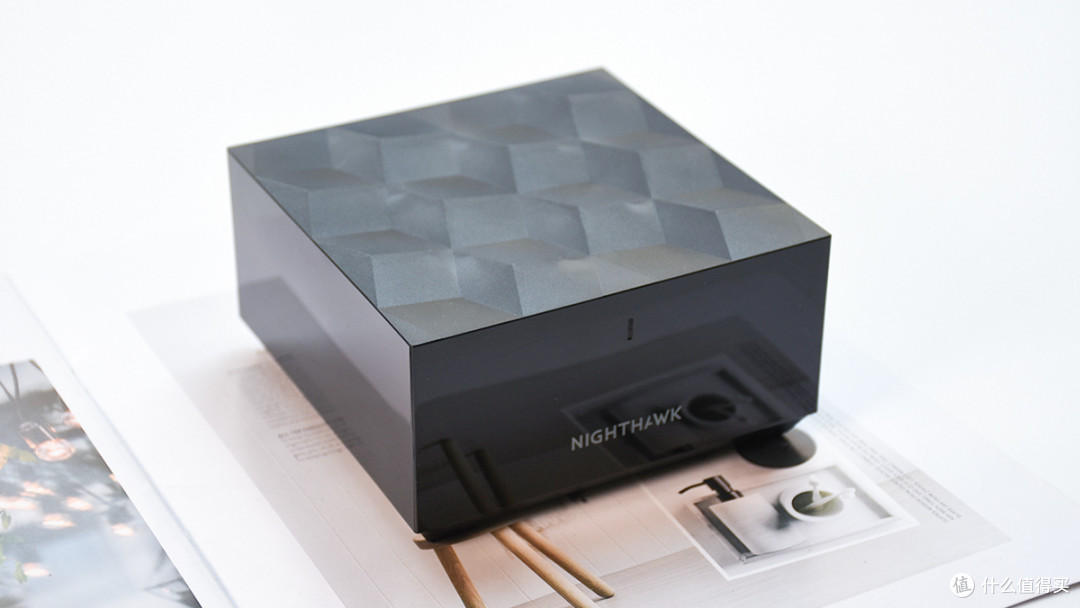 大平层无线覆盖利器 网件MK63 AX5400分布式路由器