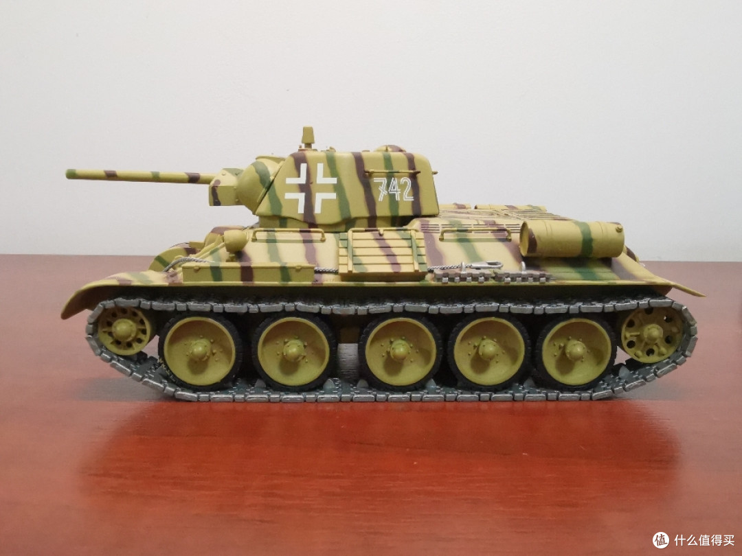 迷你切 1:35 T-34/76 中型坦克