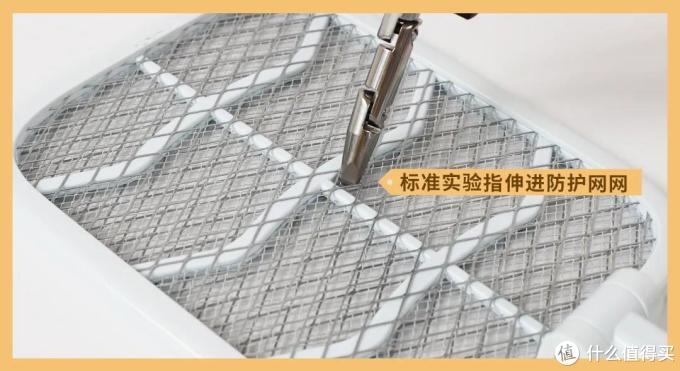 电蚊拍测评丨电压3000V以上,是不是一碰就……