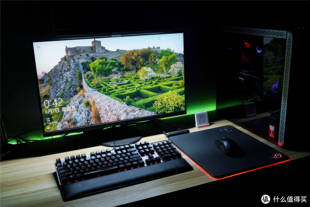 TUF GAMING LC 240 RGB一体水冷评测：桑拿天能压制i9吗？