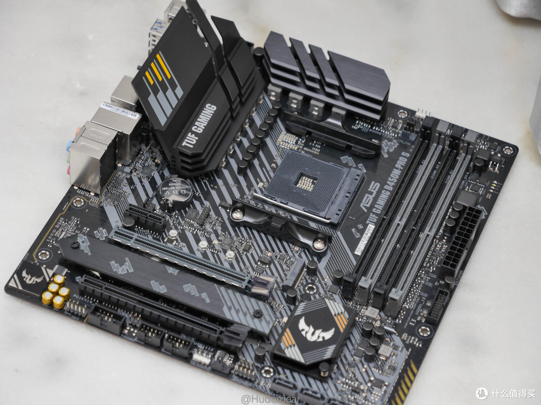 1000块的主流级cpu买谁好?i5 10400f r5 3600&nbsp;对比测试