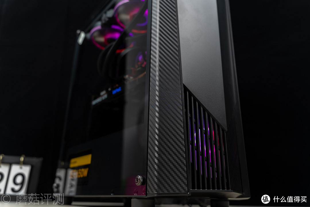 蘑菇爱搞机篇二百四十三外观精致散热出色微星b460m火箭炮bazooka主板