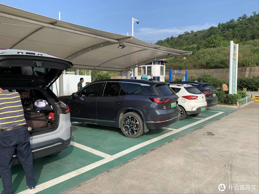 提车4个月10000公里，今天来谈谈蔚来ES6高速真实续航及自驾旅游出行是否便捷