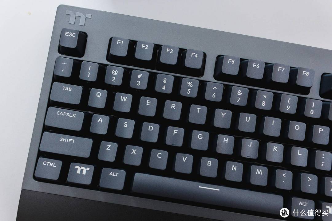 TT G521飞行家三模机械键盘,办公娱乐两相宜