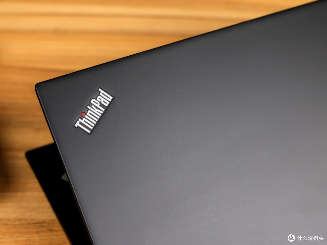 Ryzen PRO让工作更高能 ThinkPad T14s锐龙版评测