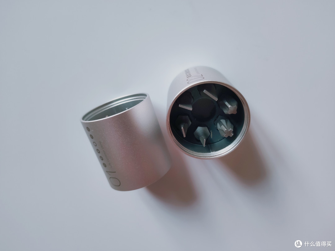 我的拆装工具箱又添利器——WOWSTICK SD63 电动螺丝刀套组