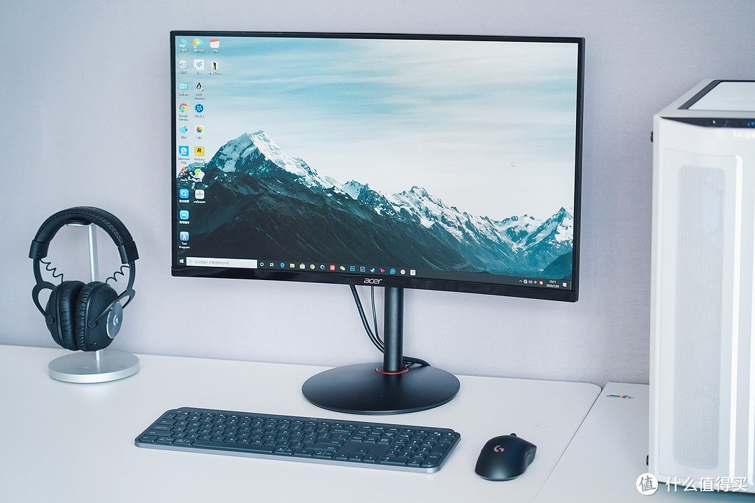千元级240Hz高刷曲面:Acer 宏碁暗影骑士·猎狐XZ270X值不值得买?