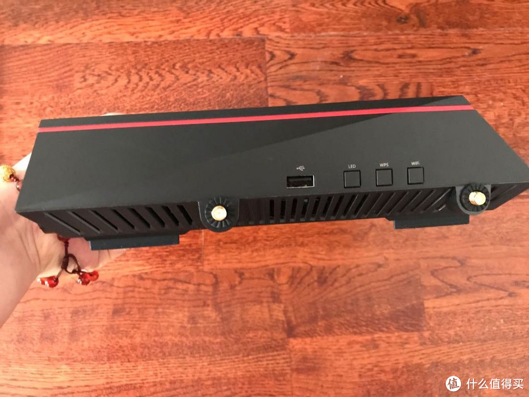 我购买了一个路由器当交换机用——华硕（ASUS）RT-AC5300开箱