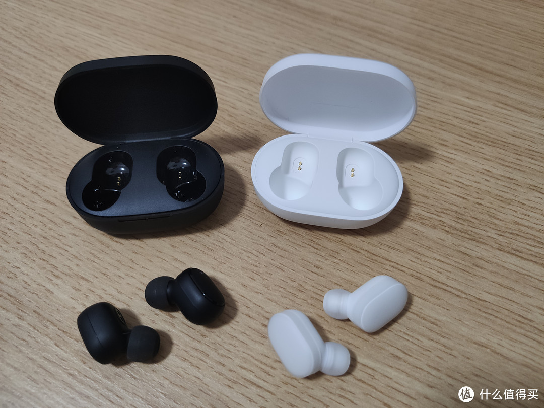 Redmi AirDots 2 蓝牙耳机 VS 小米airdots青春版