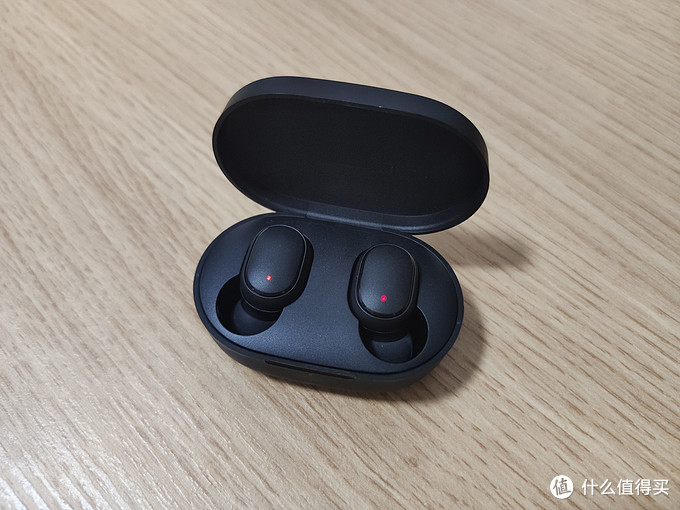 Redmi AirDots 2 蓝牙耳机 VS 小米airdots青春版