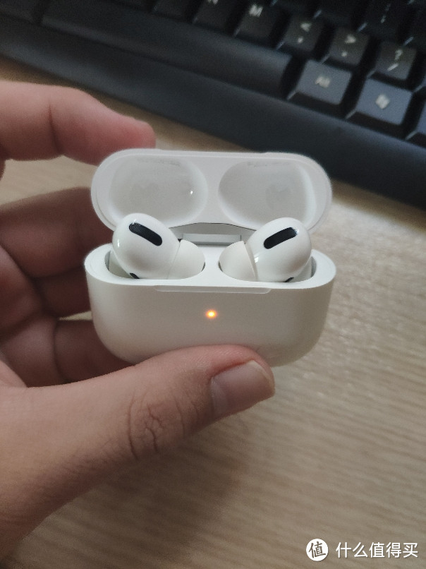 airpods pro简单上手体验，质感和低价如何取舍?