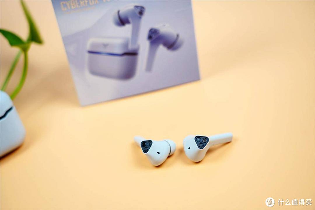 听声辨位再次加强，力助你吃鸡成功--银狐T1真无线蓝牙耳机分享