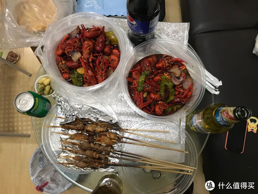 去不了欧洲喂鸽子，但出门吃顿饭就回家还是可以的—个人山航魔毯体验