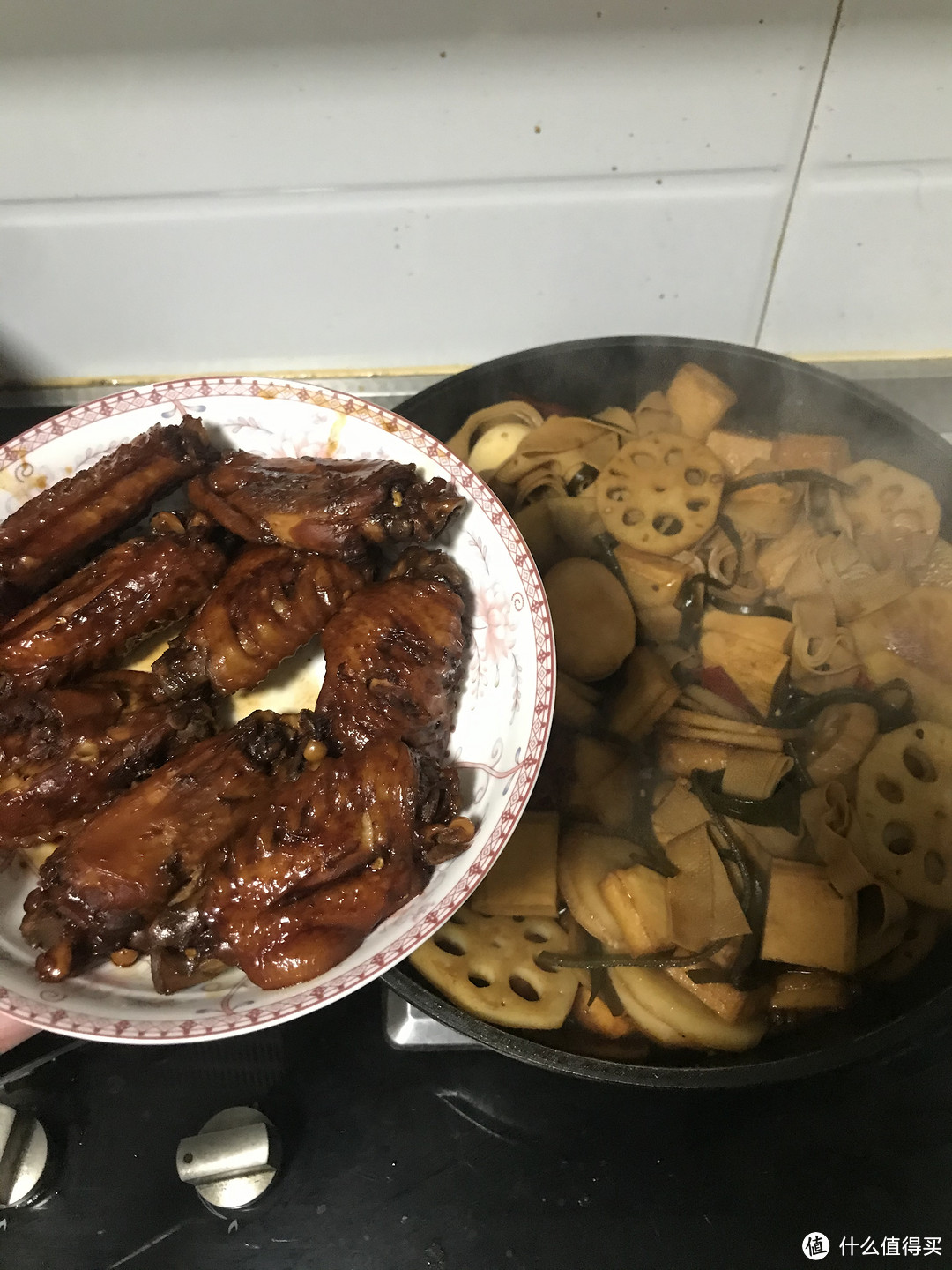 周黑鸭配方做的鸡翅,就叫张黑鸡Ba