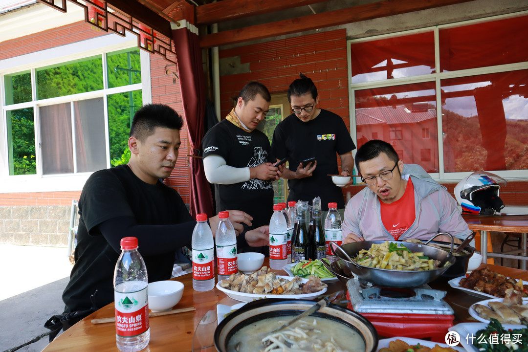 还是摩旅 还是小踏板 还是高温-------浙西天池