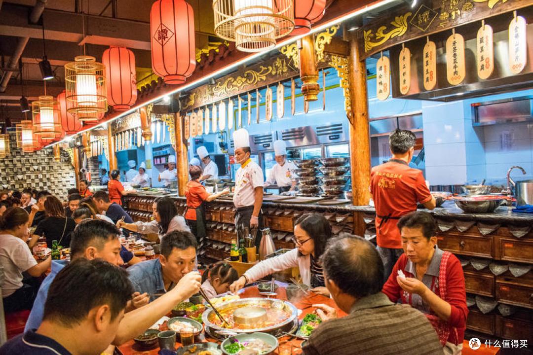 打卡成都网红火锅店-谭鸭血老火锅