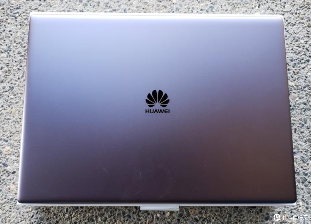 围观!华为MateBook X Pro评测:真正的“全面屏”电脑来临