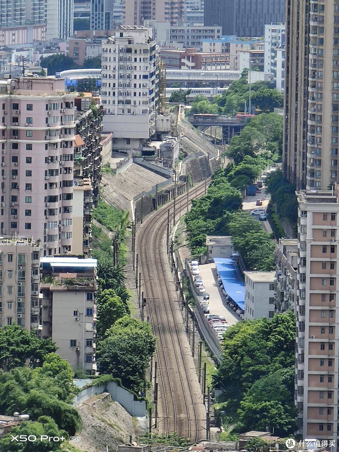 大尺寸传感器的威力，关于vivo X50 Pro+那1/1.3的GN1拍照体验