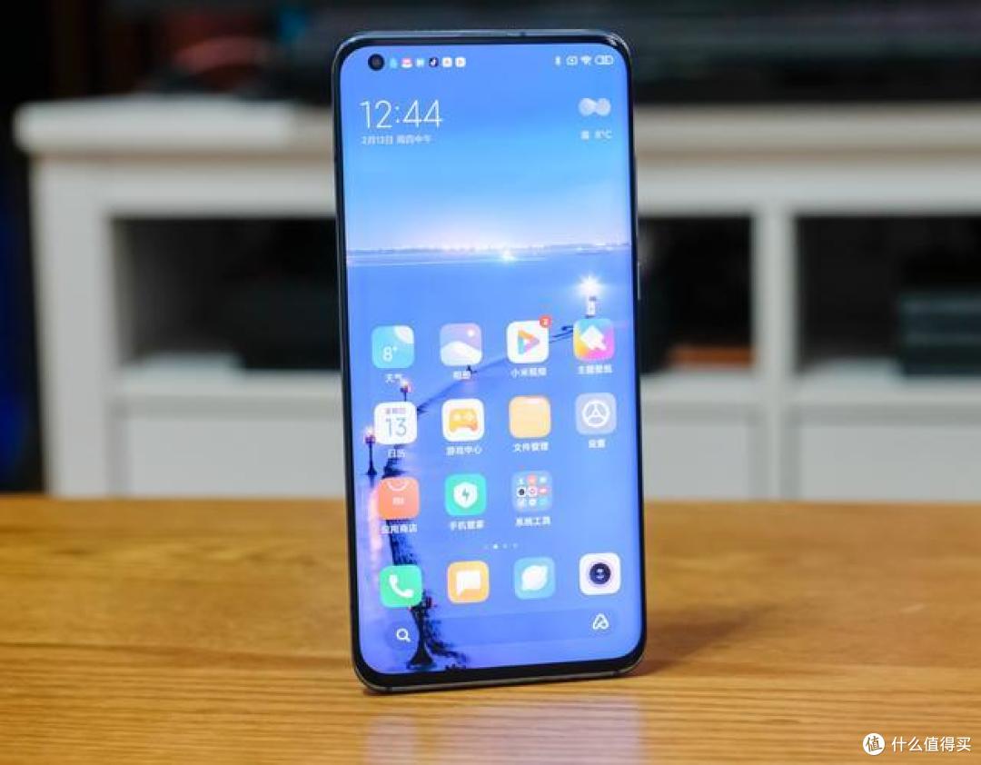 围观!小米10 Pro评测:时尚且具旗舰品质,但是理想的吗?