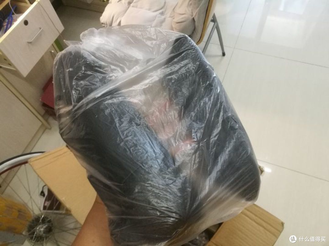 非洲鹰(feizhouying)网布靠背可调带搁脚电脑椅开箱测评
