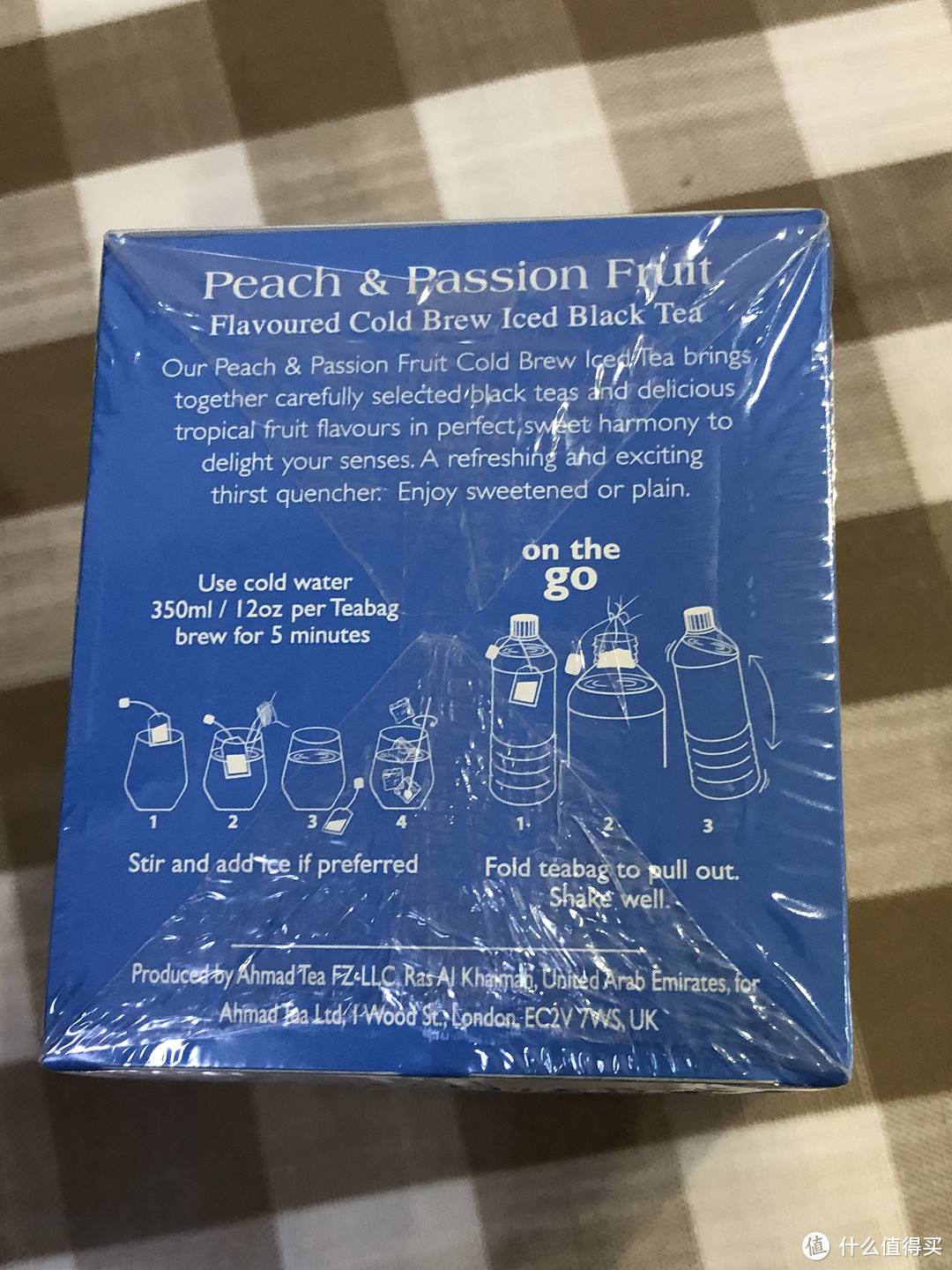 站内大热的AHMAD亚曼茶究竟如何？炎炎夏日，一杯蜜桃果味冷泡茶怡神解暑