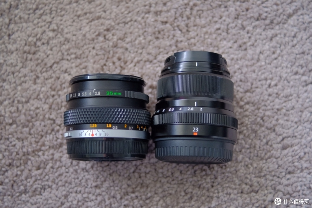 与大约等画幅的fujinon XF 23mm F2比较