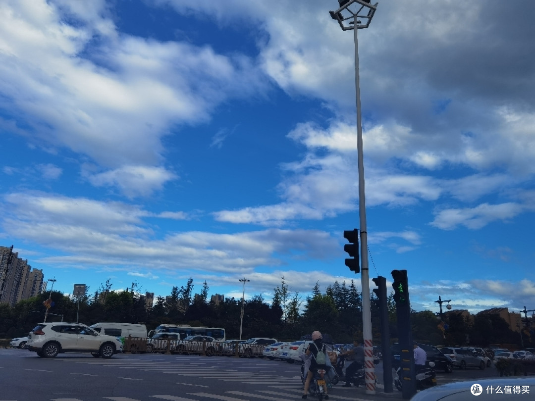 华为P40Pro,银色裸奔真好看