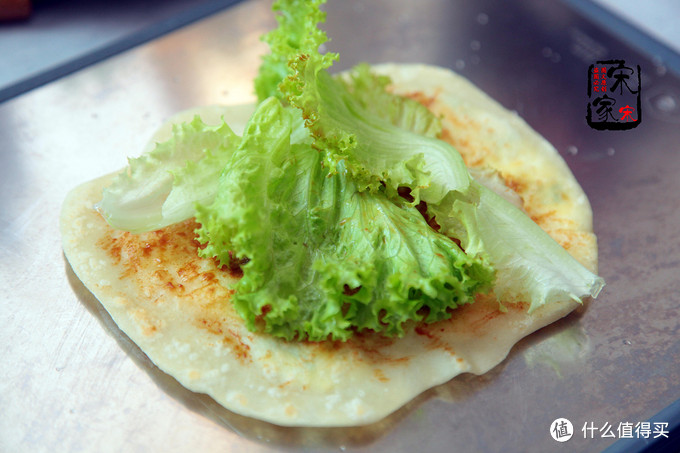 鸡蛋灌饼好吃有窍门，掌握3个技巧，个个鼓大泡，又软又香