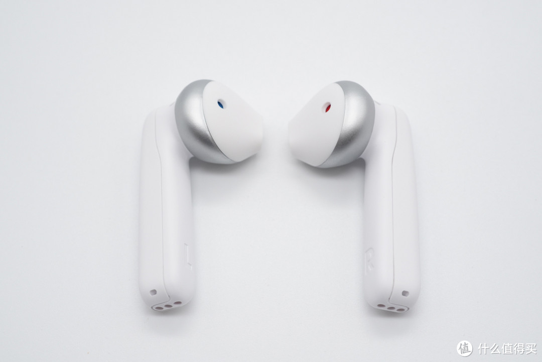 拆解报告:JBL TUNE 225 真无线蓝牙耳机