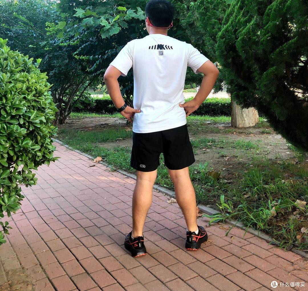 轻量缓震中底+Vibram 防滑大底:R2 Faith 全地形跑鞋评测体验