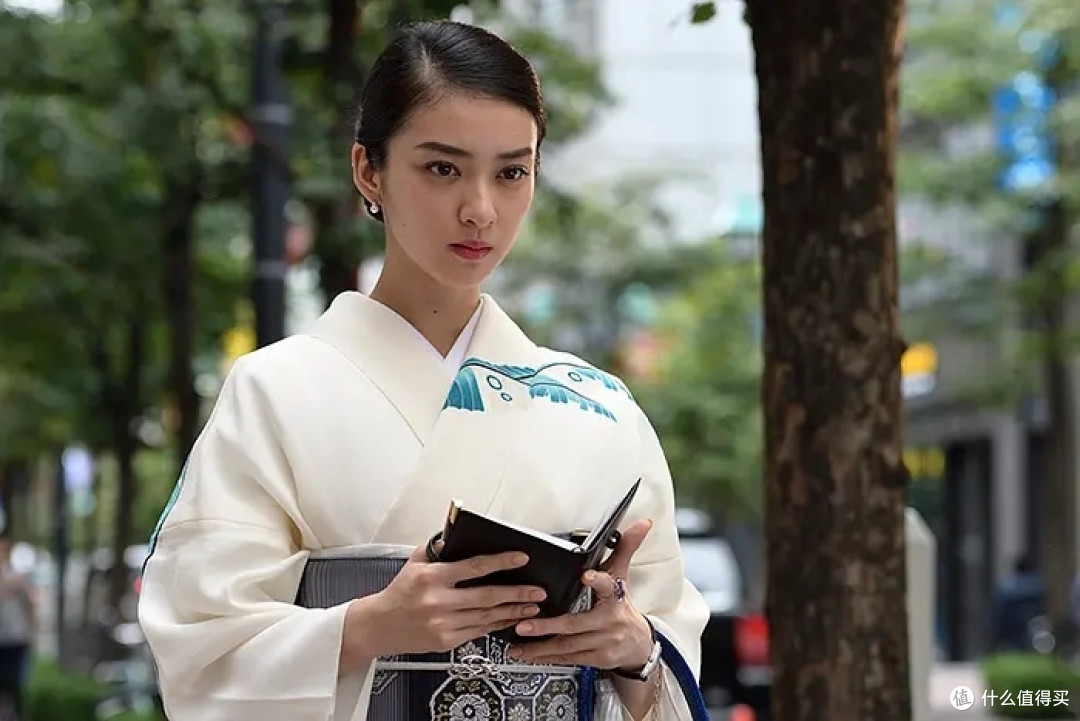 日剧职场剧为什么真实？或许是源于情感。