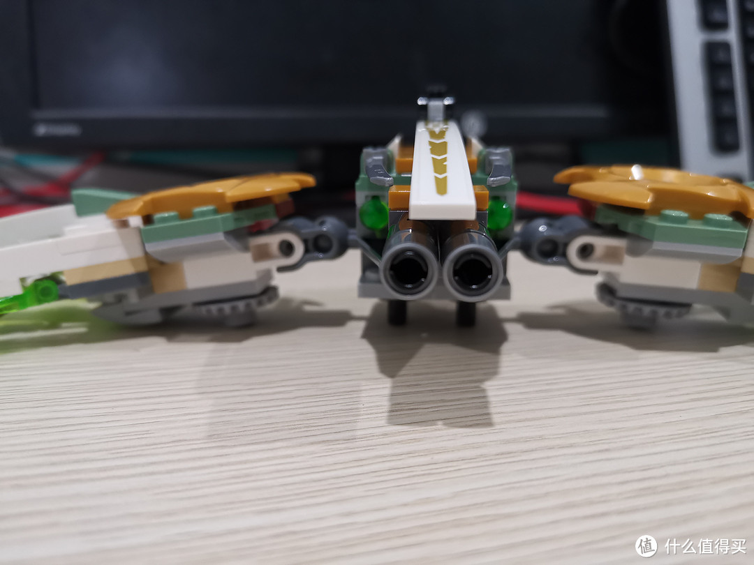 LEGO 幻影忍者系列 70676 劳埃德的泰坦机甲 评测