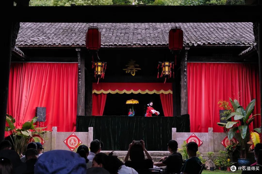 三峡怎么玩最轻松?长江上的河轮我看挺不错