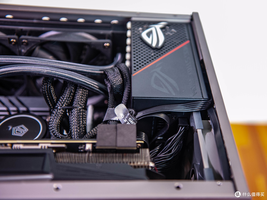 升级后的小喆C1 是我理想中的性价比Matx一体水冷小钢炮,深挖了B550M重炮手的潜力