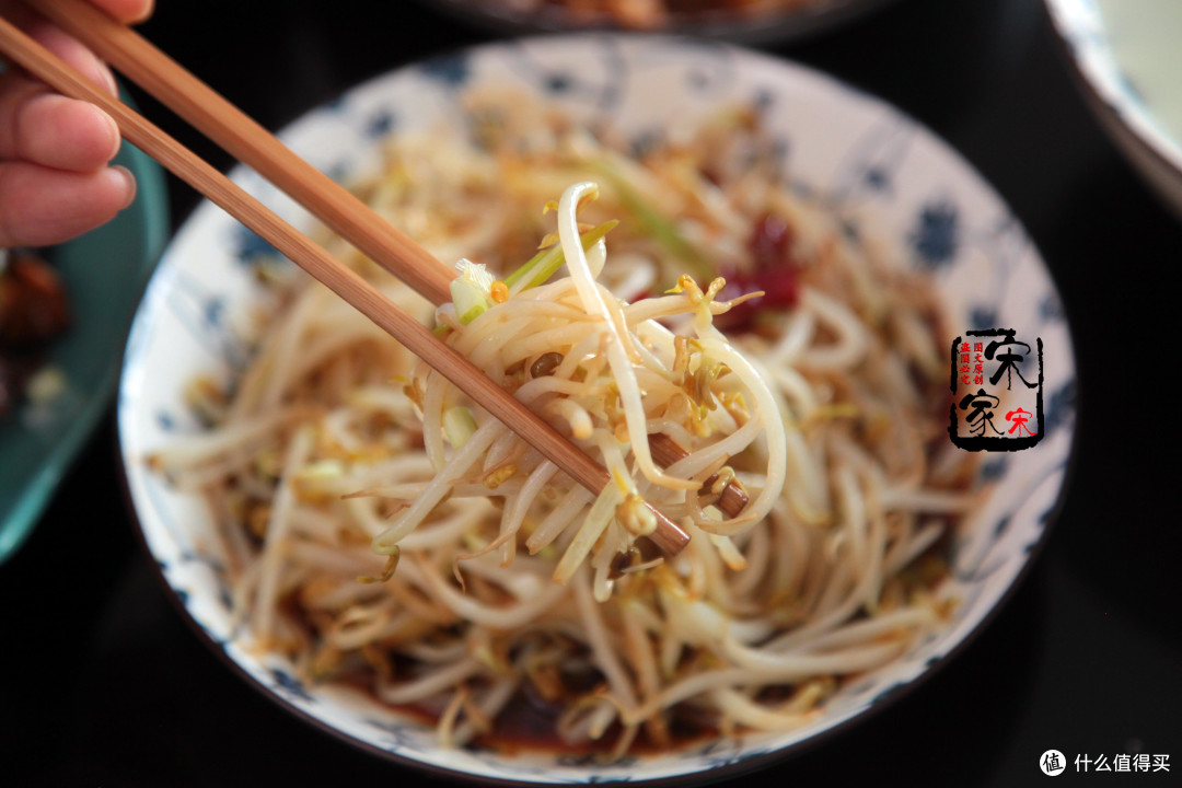 一家3口的晚餐，30分钟不到，3道下饭菜上桌，老公：又省钱了