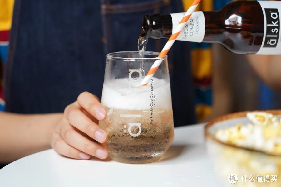 喝了62种果味啤酒,得出这份微醺指南