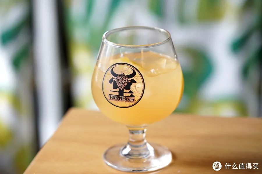 喝了62种果味啤酒,得出这份微醺指南