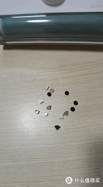 能吸能拖,地面清洁让清易无线吸尘器来帮你