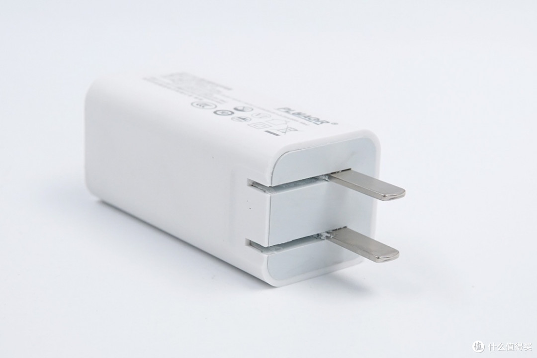 氮化镓快充市场爆发,创富源发布四款65W GaN系列充电器