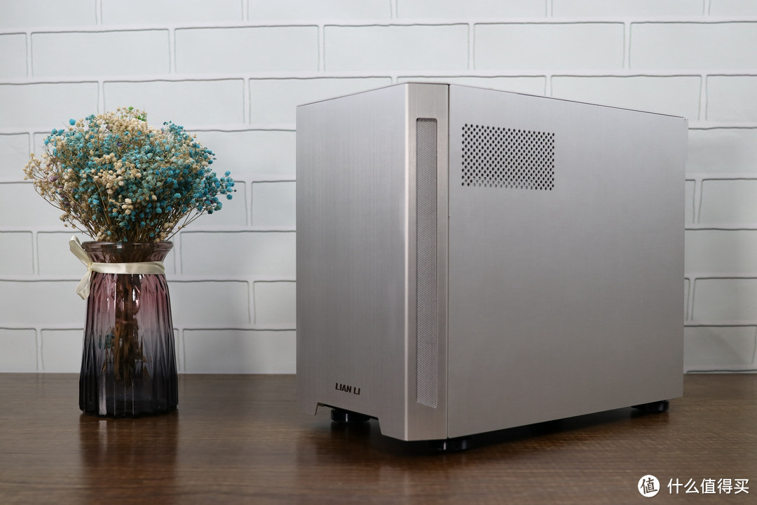 便携式ITX,LIANLI小犀牛换新记