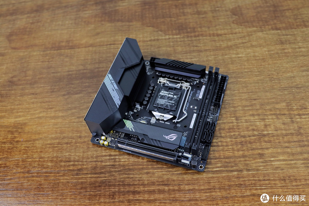 便携式ITX,LIANLI小犀牛换新记